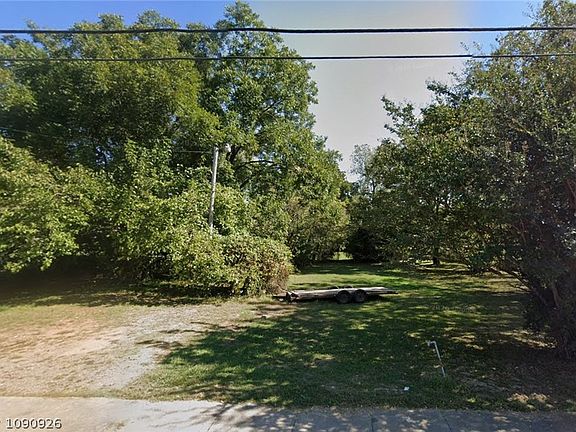 4th image of 4710 Mussett Rd