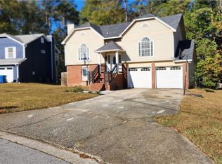 6305 Emerald Pointe Cir, Atlanta, GA 30349