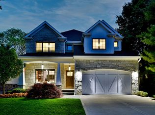 272 N Illinois St, Elmhurst, IL