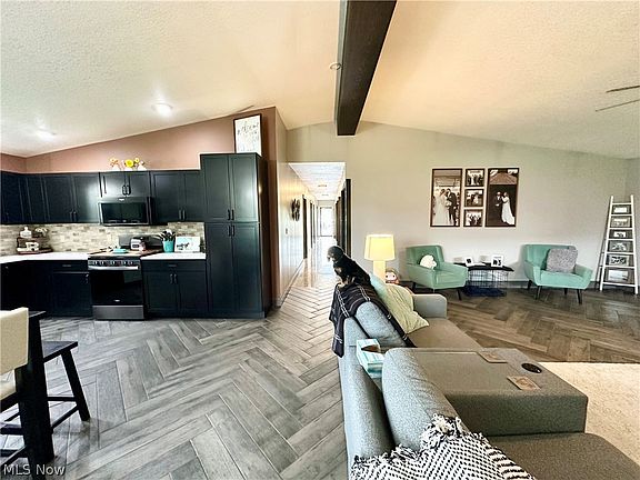5th image of 148 Rural Ln