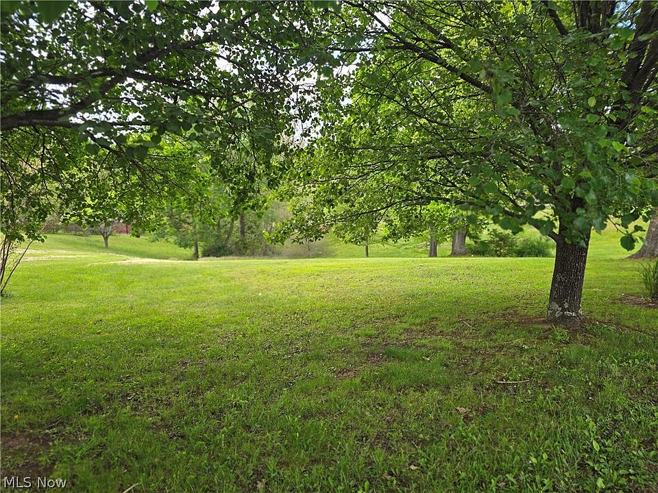 1st image of Meadow Lane Cir