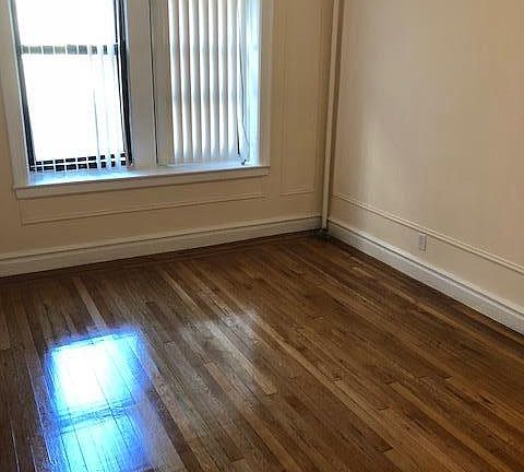 3rd image of 5315 15th Ave APT 1C