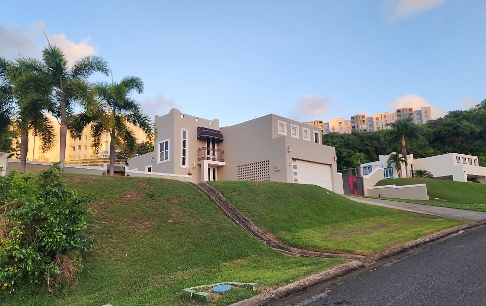 1st image of 43 Calle Luna D2 Puertas Del Shl