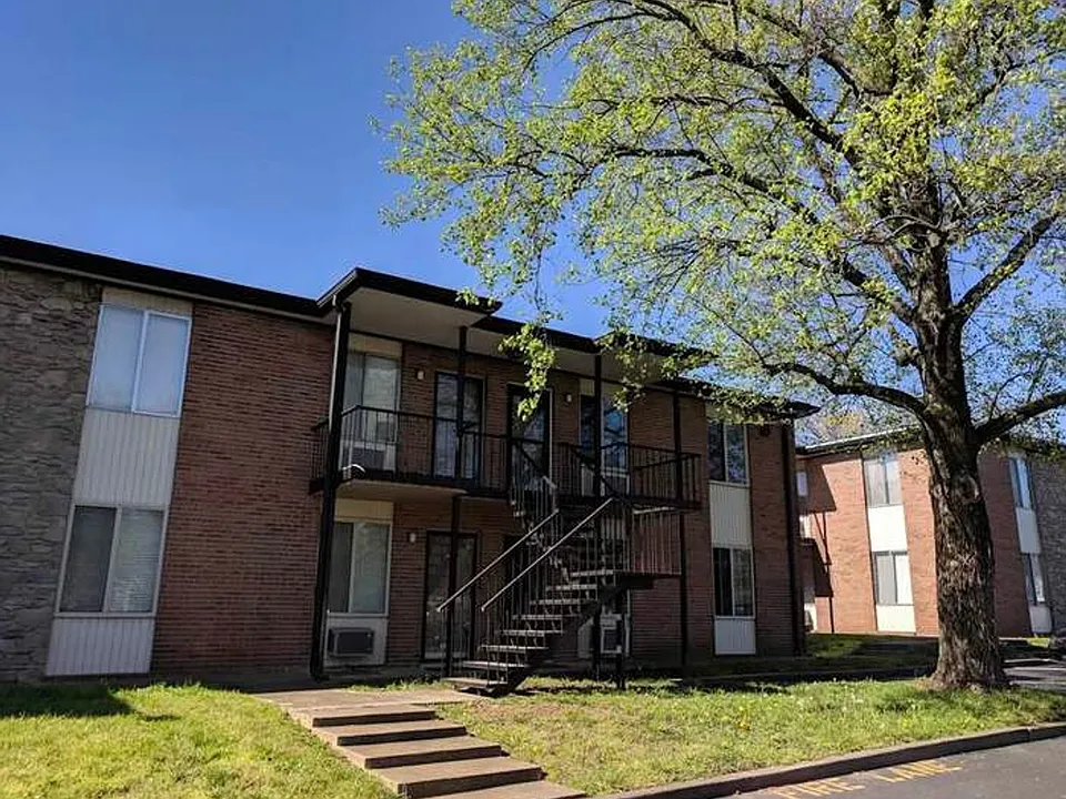 2601 Hillsboro Pike