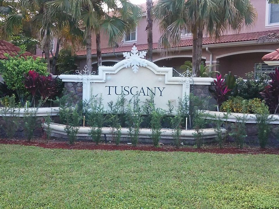 1st image of 2724 SW 82nd Ave