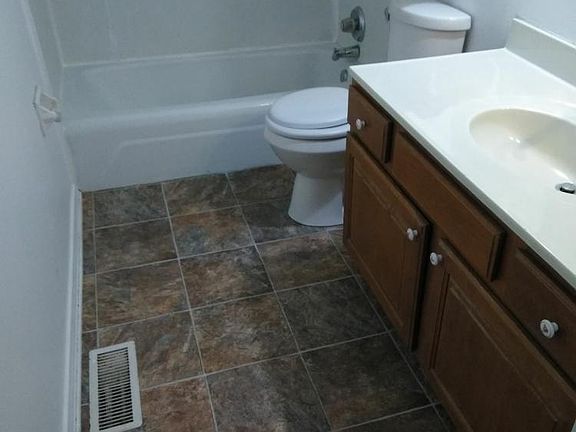 Bathroom in main part of house 