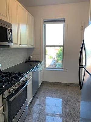 Rented by Bouklis Group | media 1