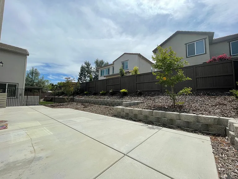 4032 Barbary Way — Photo 18