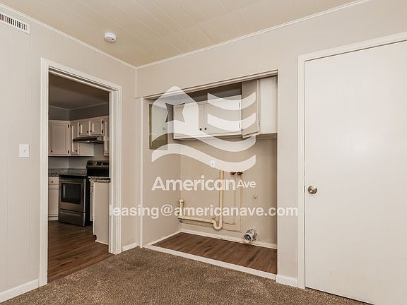 1514605_005_wm_-_dining_room_13417837.jpg