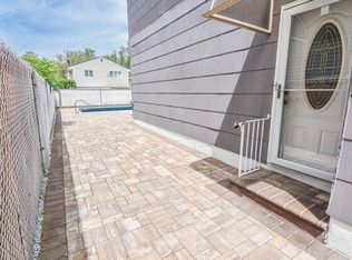 9 Commerce St, Staten Island, NY 10314