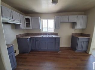9910 S San Pedro St #9910, Los Angeles, CA 90003