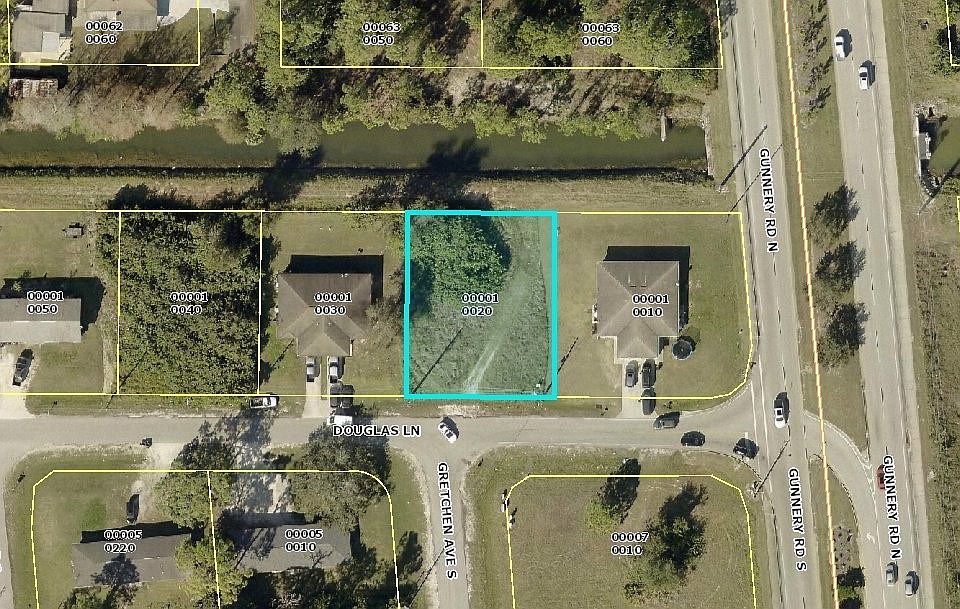 1st image of 4404/4406 Douglas Ln