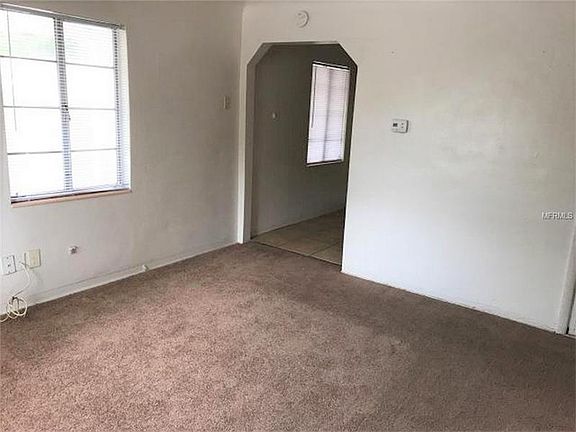 3rd image of 2220 46th Ave N