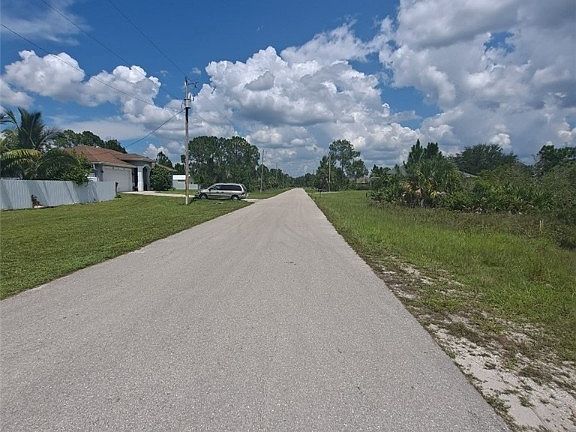 3rd image of 2919 30th St W