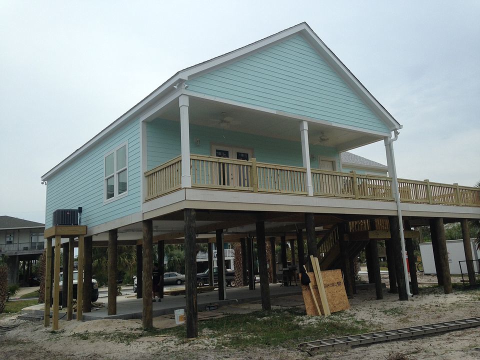 1st image of 803 Corto Dr