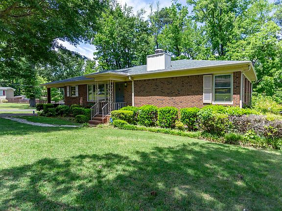 3rd image of 112 Mimosa Dr
