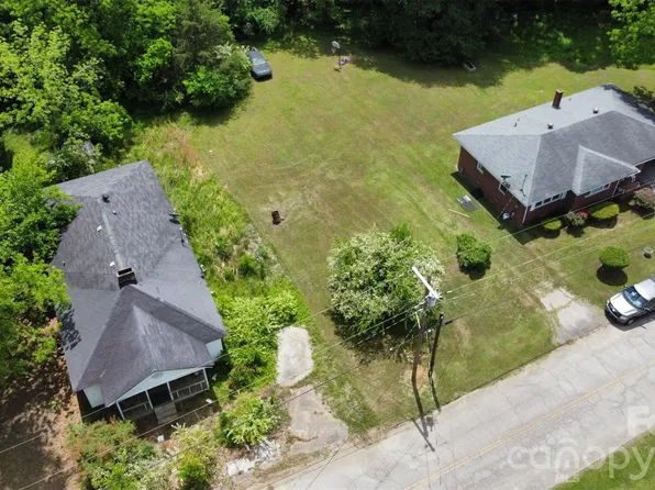 212 Ligon St, Chester, SC 29706