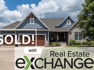 4146 Prestwick Ct, Bettendorf, IA 52722