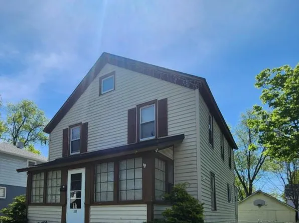 227 W 10th St, Elmira, NY 14903