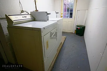 Rented by ZealEstate Group Inc