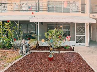 4153 58th St N APT 142, Kenneth City, FL 33709