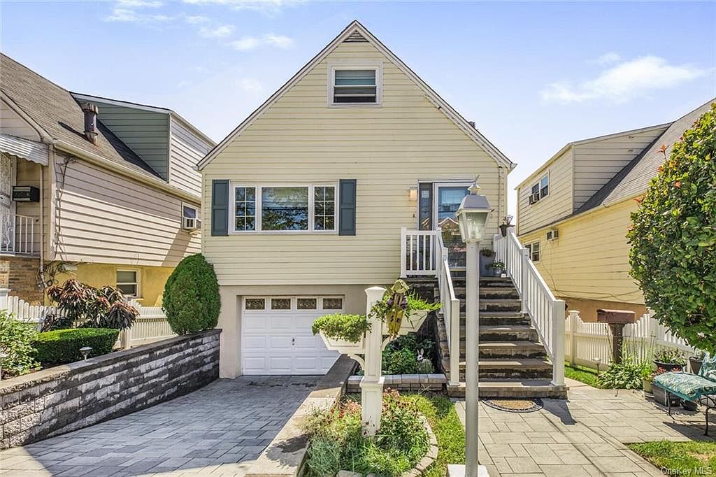 2062 Virgil Place, Bronx, NY 10473 Zillow