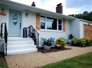 1922 Yorktown Rd, Yorktown, VA 23693