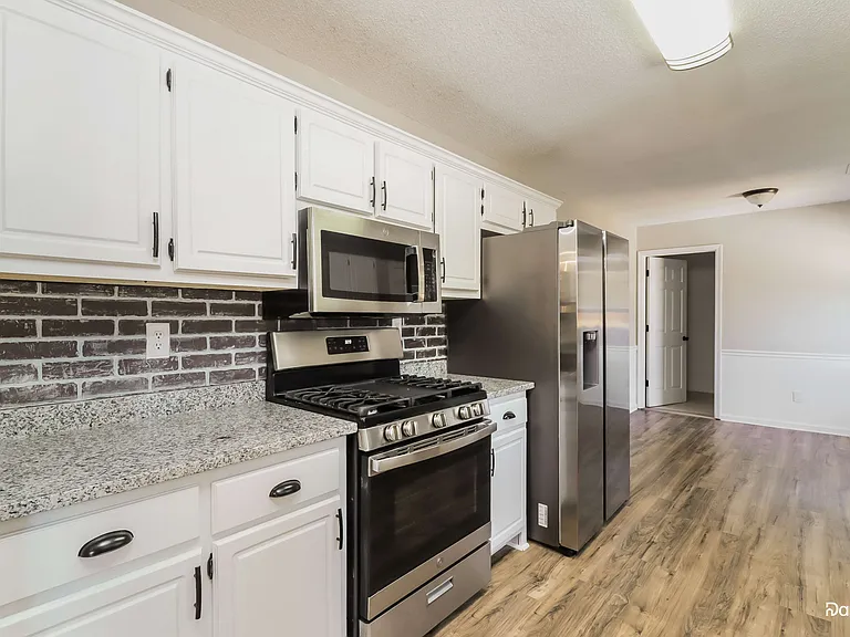 171 Country Meadows Ct — Photo 4