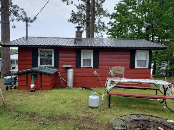 2330 S Helen Lake Rd, Ishpeming, MI 49849
