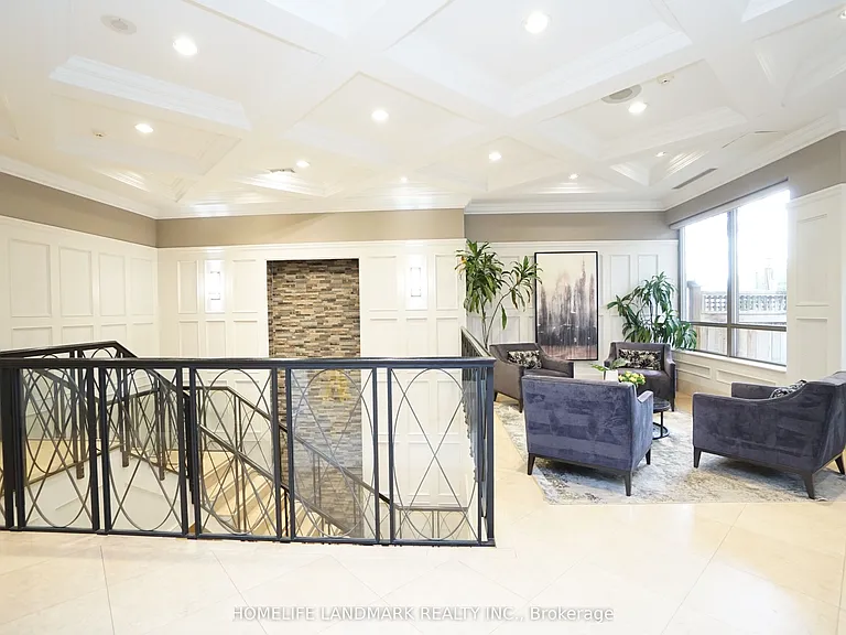 5233 Dundas St W #623 — Photo 6