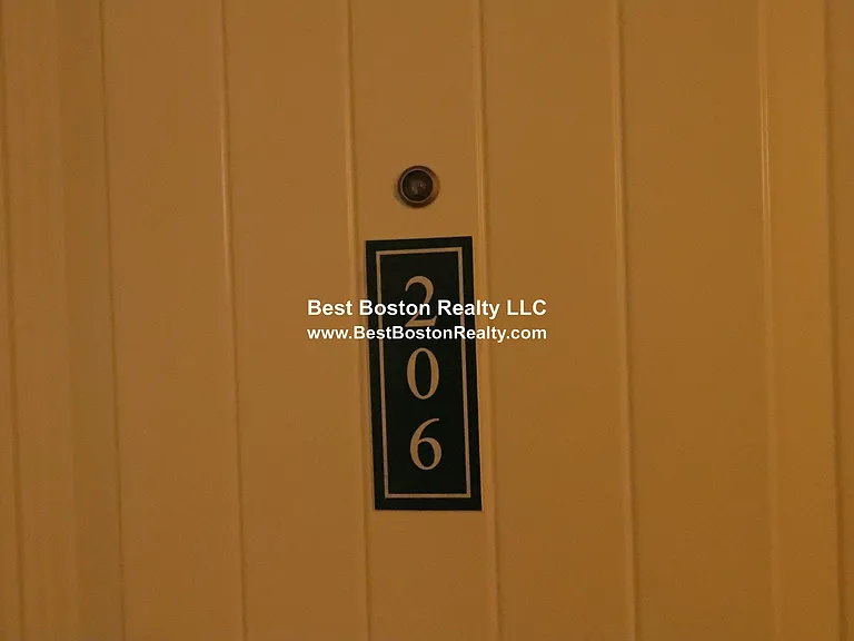 286 Main St #206 — Photo 17