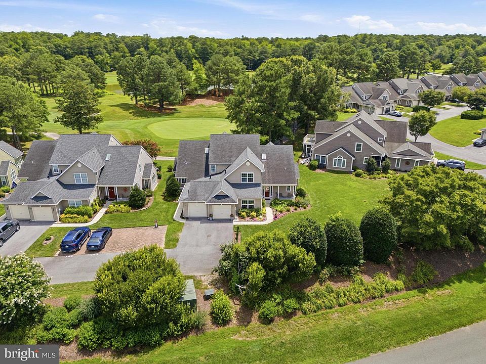 1st image of 13121 Fancourt Ln #139