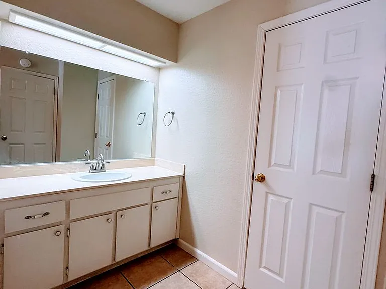 10453 Sierra Crest Dr — Photo 9