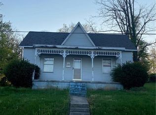 307 S Posey St, Salem, IN 47167