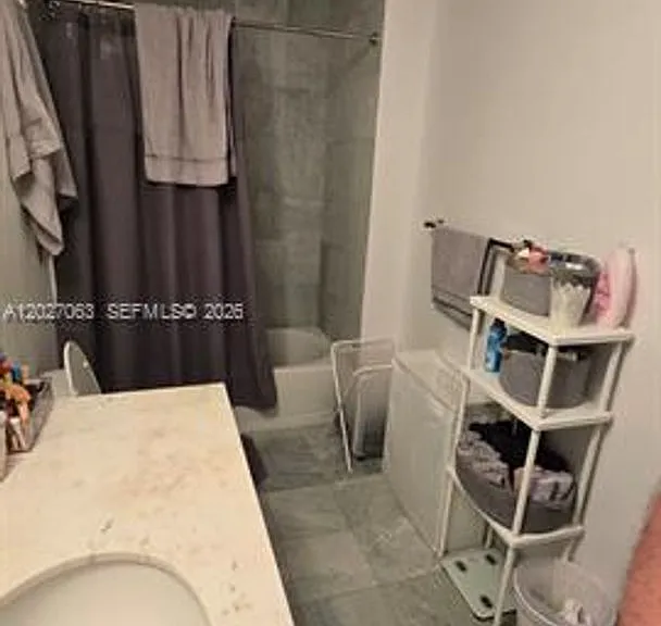 1050 Brickell Ave #816 — Photo 6
