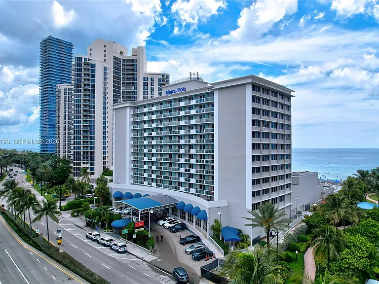19201 Collins Ave #1123 — Photo 32