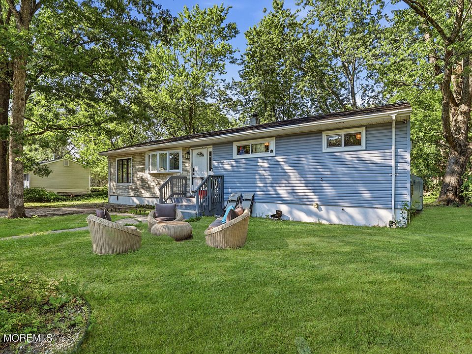 1st image of 2684 Spruce Drive