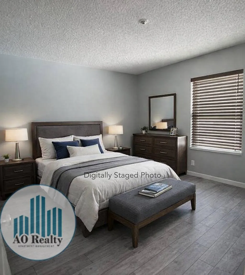 McDouall Apartments — Photo 3