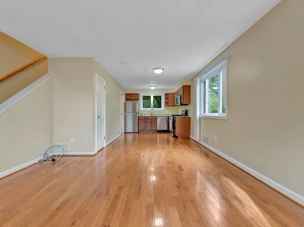 9017 Manchester Rd, Silver Spring, MD 20901