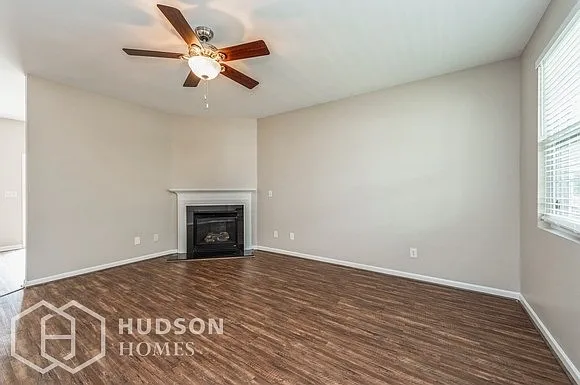 1014 Yellow Bee Rd — Photo 4