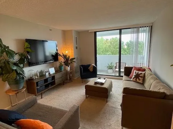 5911 Edsall Rd APT 709, Alexandria, VA 22304