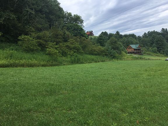 2nd image of Lourdes Ln