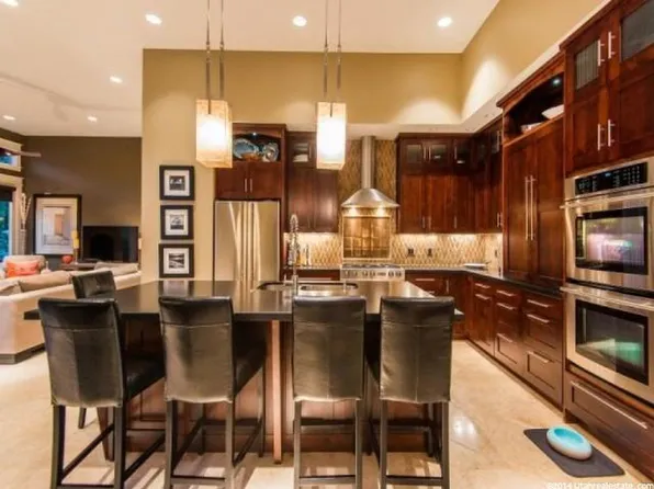 2026 E Terra Linda Dr, Holladay, UT 84124