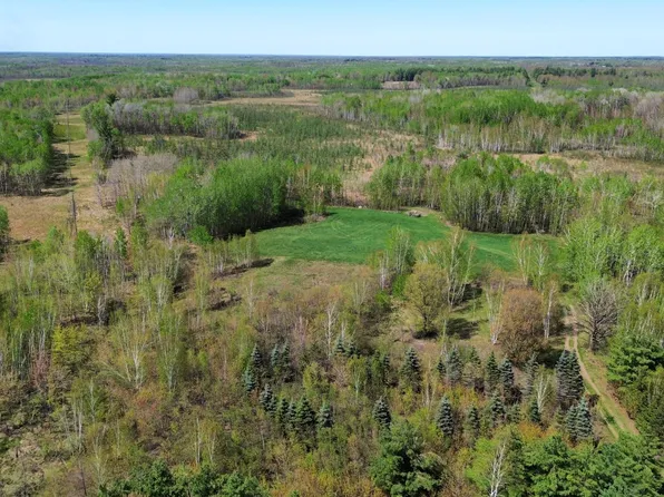 Carnie Rd, Hinckley, MN 55037