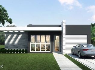 912 NW 66th St, Miami, FL 33150