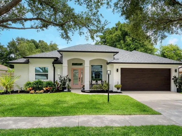 4849 Post Pointe Dr, Sarasota, FL 34233