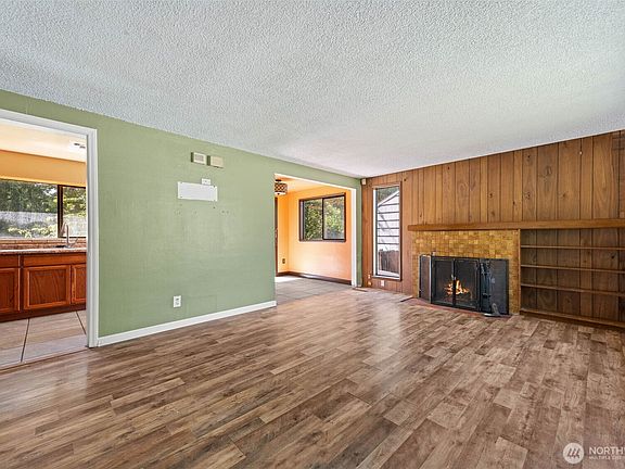 5th image of 11419 Crestwood Drive S