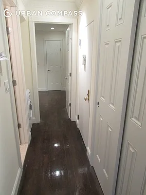 Rented by Compass | media 31