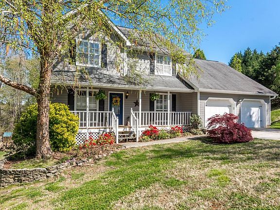 4th image of 8414 Rocky Brook Ln