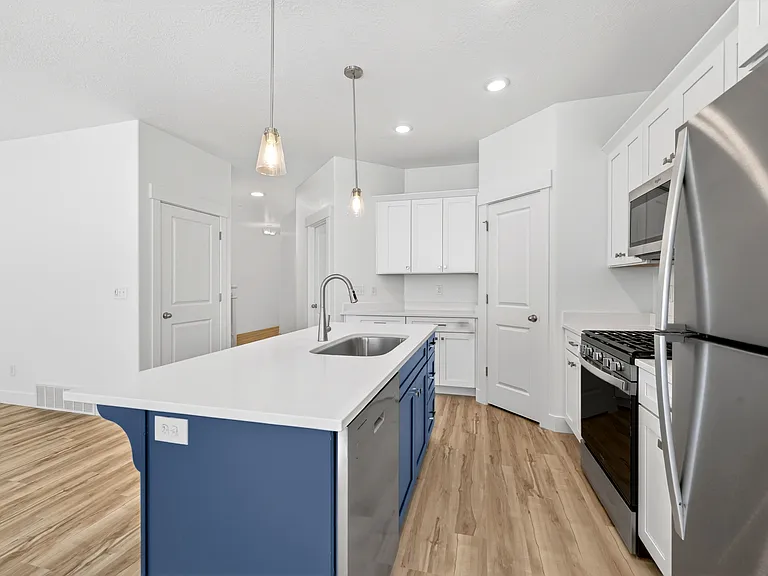 12672 S Bishop Pass Cv — Photo 11
